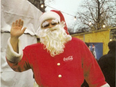 Santa Claus Grüsst